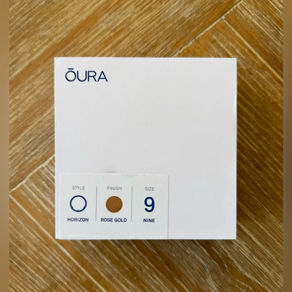 Oura Ring in Black and Gold